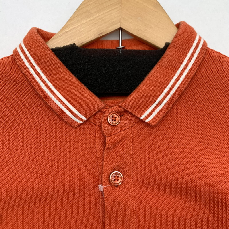 【中古品】【メンズ】 MONCLER モンクレール MAGLIA POLO MANICA CORTA S S POLO SHIRT ポロシャツ ORANGE Lサイズ ※首回りスレ・変色・使用感・ボタン色抜けあり 141-260830-io-55-fuzh カラー：オレンジ 万代Net店