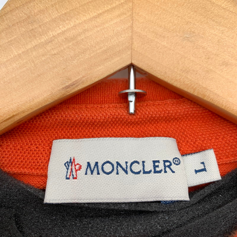 【中古品】【メンズ】 MONCLER モンクレール MAGLIA POLO MANICA CORTA S S POLO SHIRT ポロシャツ ORANGE Lサイズ ※首回りスレ・変色・使用感・ボタン色抜けあり 141-260830-io-55-fuzh カラー：オレンジ 万代Net店