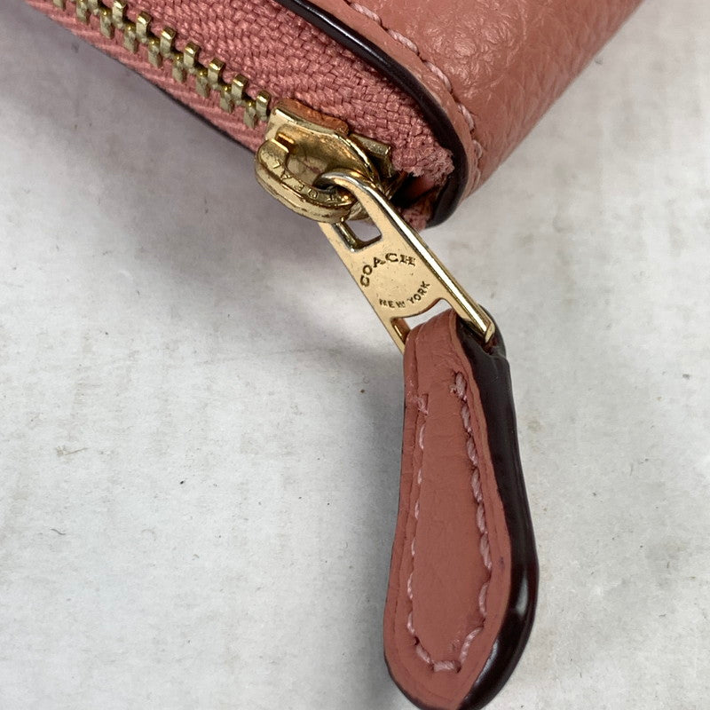 【中古品】【レディース】 COACH コーチ 財布 PINK ラウンドジップ 本体のみ ※汚れあり 181-260829-io-19-fuzh カラー：ピンク 万代Net店