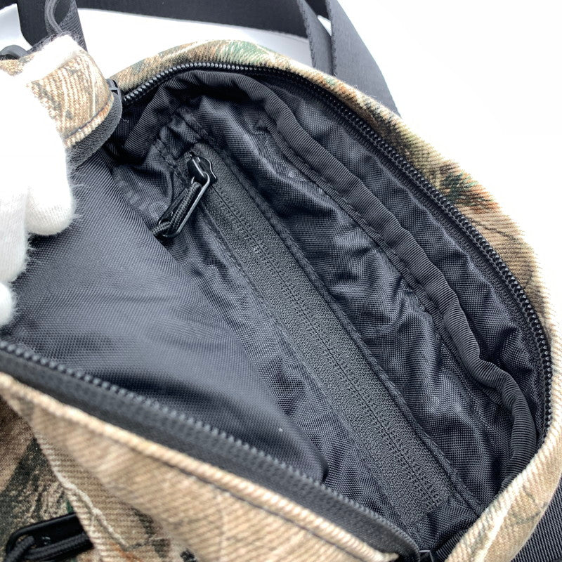 【中古品】【メンズ】 SUPREME DENIM SHOULDER BAG シュプリーム デニム ショルダーバッグ カモフラージュ 迷彩柄 "REALTREE AP CAMO" カバン バッグ かばん 188-260830-io-59-fuzh 万代Net店