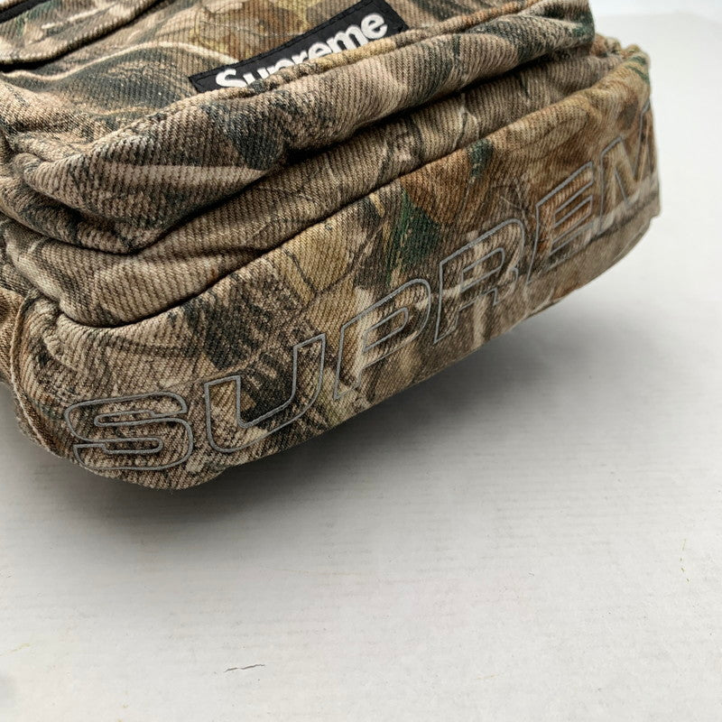 【中古品】【メンズ】 SUPREME DENIM SHOULDER BAG シュプリーム デニム ショルダーバッグ カモフラージュ 迷彩柄 "REALTREE AP CAMO" カバン バッグ かばん 188-260830-io-59-fuzh 万代Net店