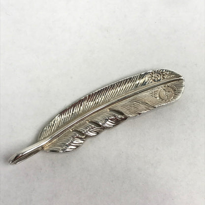 【中古品】【メンズ】 TADY&KING タディ＆キング 特大SVフェザー K18 ロングホーン アクセサリー シルバー925 192-260903-mh-08-fuzh カラー：シルバー 万代Net店