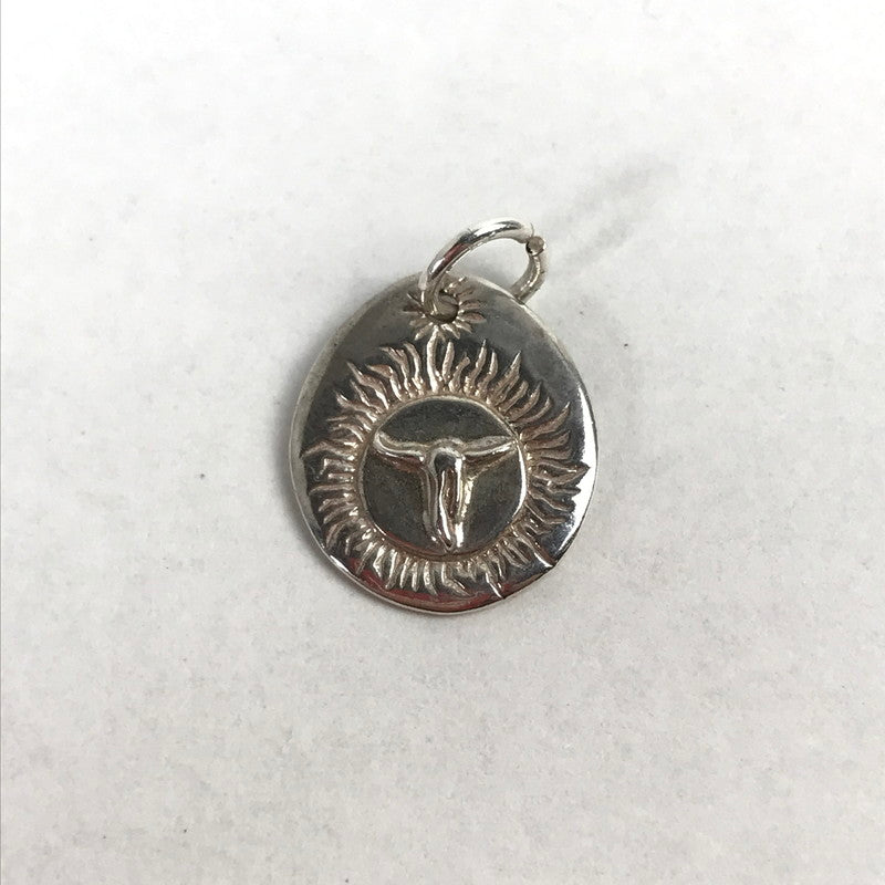 【中古品】【メンズ】 TADY&KING タディ＆キング シルバーホーンメタル アクセサリー シルバー 192-260903-mh-10-fuzh カラー：シルバー 万代Net店
