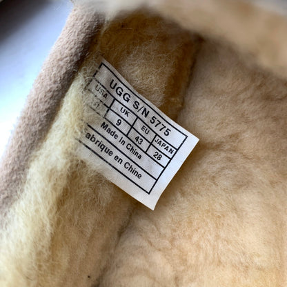 【中古品】【メンズ】 UGG アグ 5775 ASCOT モカシンシューズ BEIGE/SIZE:28.0cm/箱付属 靴 ※カビ臭あり 164-260908-io-09-fuzh カラー：ベージュ 万代Net店