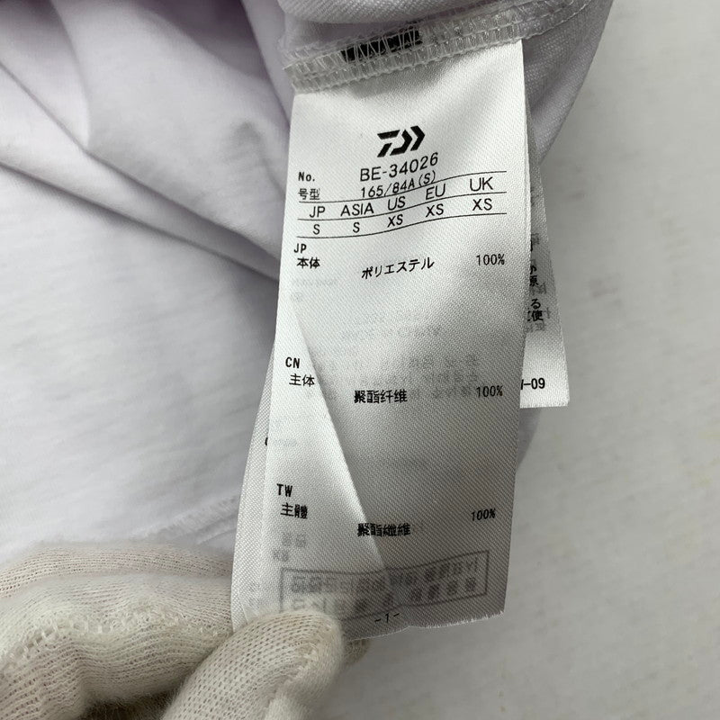 【中古品】【メンズ】 DAIWA ダイワ BE-34026 PIER39 TECH DRAWSTRING L S TEE Tシャツ ロンT 長袖 シンプル ベーシック WHITE/SIZE:S ※汚れあり 144-260912-io-17-fuzh カラー：ホワイト 万代Net店