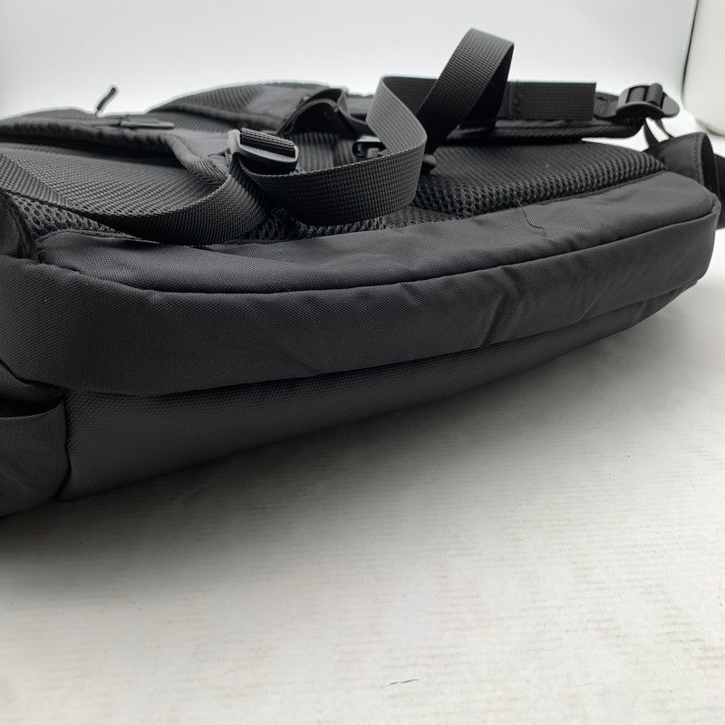 【中古品】【メンズ】 KIU キウ バックパック リュックサック リュック BLACK カバン かばん 鞄 バッグ 188-260912-io-11-fuzh カラー：ブラック 万代Net店