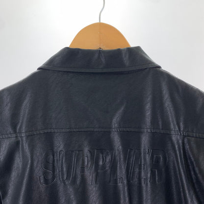 【中古品】【メンズ】 SUPPLIER サプライヤー レザーシャツ 半袖シャツ RED.BLACK/SIZE:XL 半袖 ※襟首汚れあり 142-260917-io-26-fuzh カラー：ブラックレッド 万代Net店