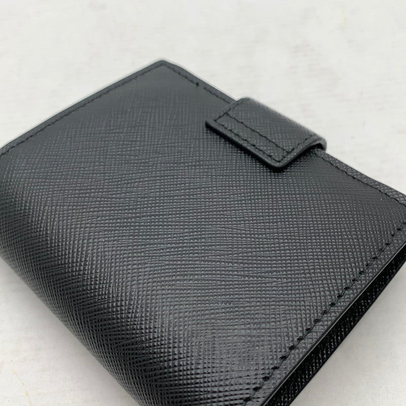 【中古品】【メンズ】 PRADA プラダ サフィアーノレザー トライアングルロゴ 二つ折り ミニ財布 財布 ウォレット 181-260809-hi-19-fuzh カラー：ブラック 万代Net店