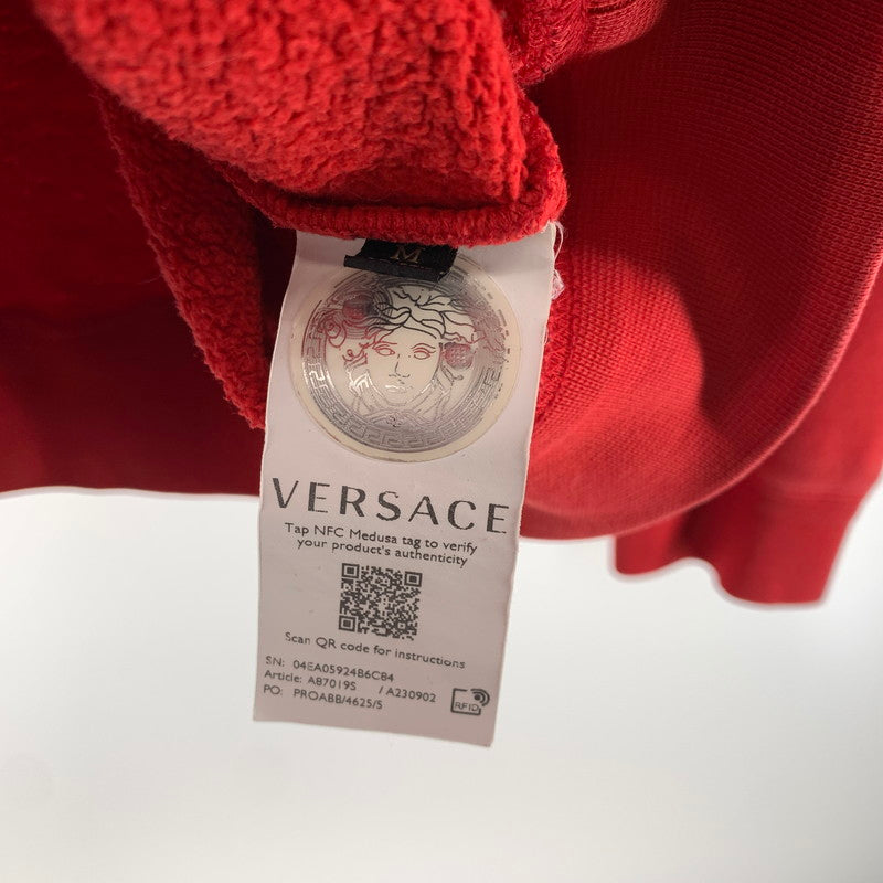 【中古品】【メンズ】 VERSACE ヴェルサーチ A87019 A230902 刺しゅうロゴ スウェット トップス トレーナー RED 男性 ※使用感あり 141-260927-io-21-fuzh サイズ：M カラー：レッド 万代Net店