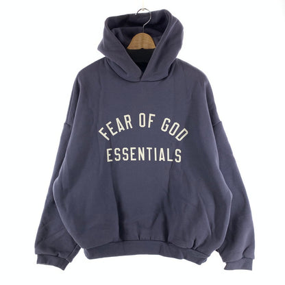 【中古品】【メンズ】 ESSENTIALS FEAR OF GOD FLEECE HOODIE エッセンシャルズ フィアオブゴッド フリースパーカー フーディー ブランド 古着 142-260927-gm-24-fuzh サイズ：M カラー：ネイビー 万代Net店