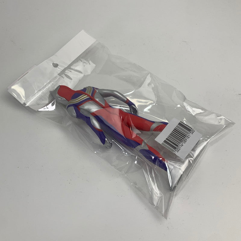 【中古品】 本体のみ 一番くじ ウルトラマンティガ・ダイナ・ガイア -光を宿すものたちへ- A賞 ウルトラマンティガ フィギュア ※色移り・塗装剥がれあり 044-261029-io-17-fuzh 万代Net店