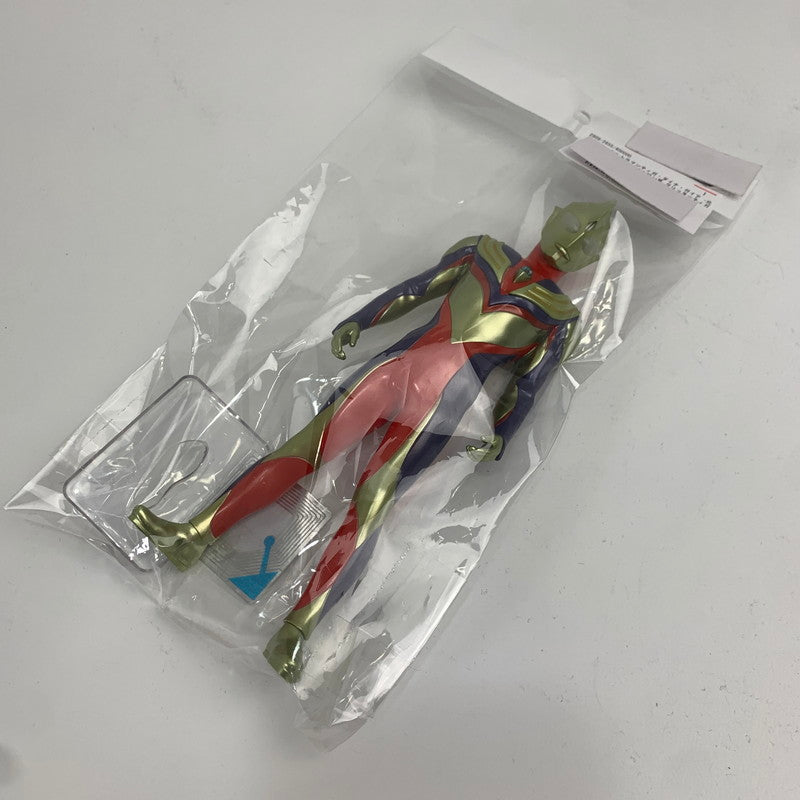 【中古品】 本体のみ 一番くじ ウルトラマンティガ・ダイナ・ガイア -光を宿すものたちへ- ラストワン賞 グリッターティガ フィギュア ※色移りあり 044-261029-io-16-fuzh 万代Net店