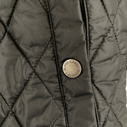 【中古品】【メンズ】 BURBERRY BLACK LABEL バーバリーブラックレーベル キルティング切替 ジップアップ ニット ジャケット ブルゾン アウター 古着 141-261009-mh-09-fuzh サイズ：2 カラー：ブラック 万代Net店