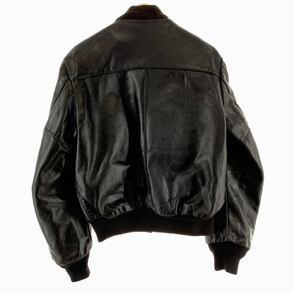 【中古品】【メンズ】 SCHOTT ショット MA-1-1949 FLIGHT JACKET フライトジャケット BLACK SIZE:38 ※襟変色・ボタンサビ・使用感あり 145-261002-io-05-fuzh サイズ：38 カラー：ブラック 万代Net店