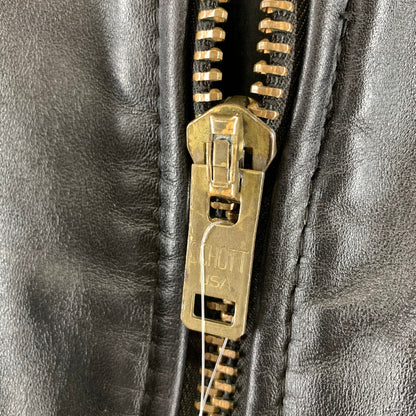 【中古品】【メンズ】 SCHOTT ショット MA-1-1949 FLIGHT JACKET フライトジャケット BLACK SIZE:38 ※襟変色・ボタンサビ・使用感あり 145-261002-io-05-fuzh サイズ：38 カラー：ブラック 万代Net店