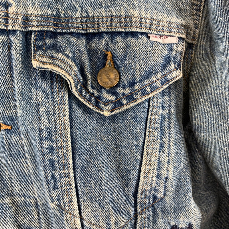 【中古品】【メンズ】 CARHARTT カーハート 80`S 100TH DENIM JACKET デニムジャケット BLUE 上着 アウター ※内タグ消え・使用感あり 145-261002-io-01-fuzh サイズ：サイズ不明 カラー：ブルー 万代Net店