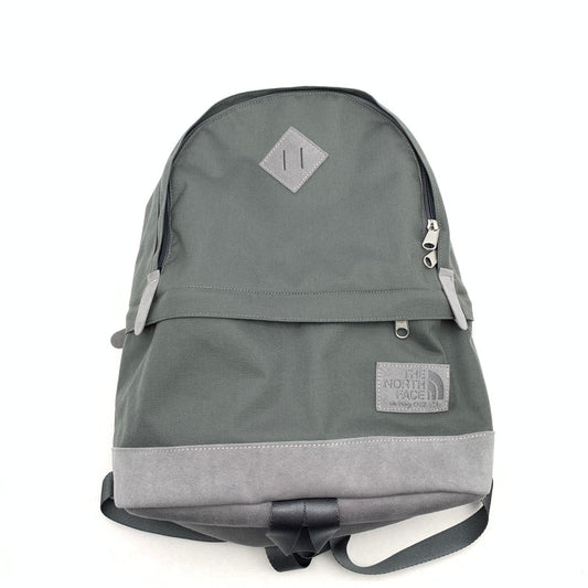 【中古品】【メンズ】 THE NORTH FACE ザ・ノースフェイス N25FU072 CORDURA NYLON MEDIUM DAY PACK カバン バックパック リュックサック 188-261003-gm-27-fuzh カラー：グレー 万代Net店
