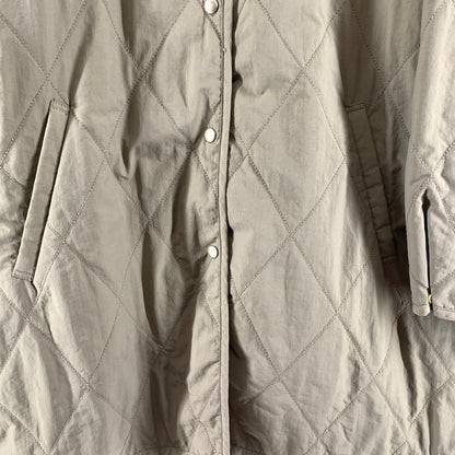 【中古品】【レディース】 LAKOLE ラコレ コート ノーカラー ダイヤキルト キルティング KHAKI アウター 上着 ※汚れ・使用感あり 169-261005-io-17-fuzh サイズ：M カラー：カーキ 万代Net店