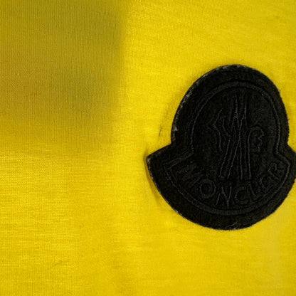 【中古品】【メンズ】 MONCLER モンクレール E10918045500 半袖Tシャツ YELLOW ワッペン トップス ※汚れあり 141-261006-io-10-fuzh サイズ：M カラー：イエロー 万代Net店