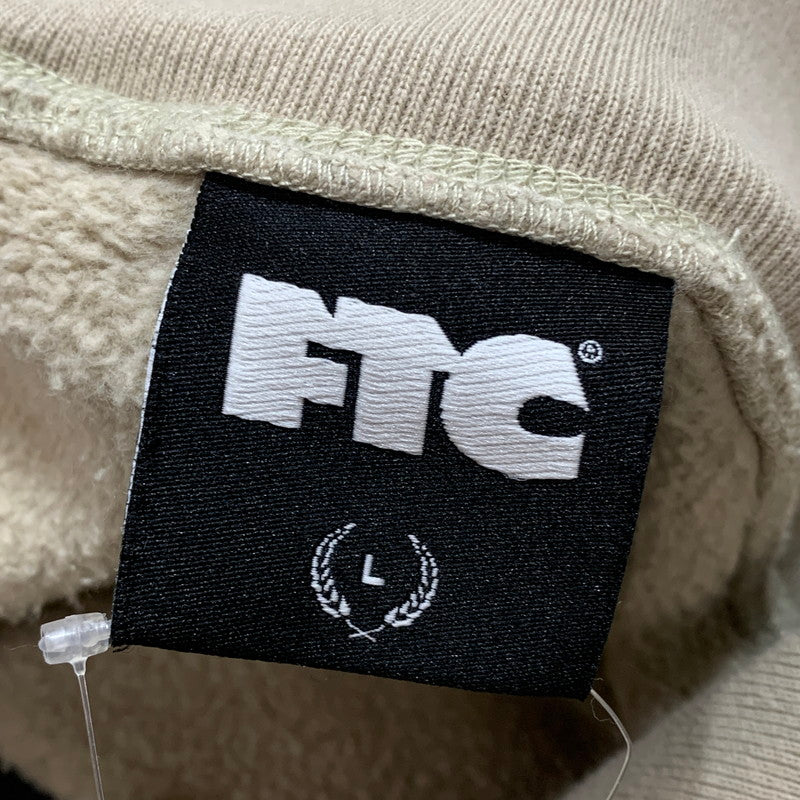 【中古品】【メンズ】 FTC エフティーシー FTC025AWSW01 REFLECTIVE BOX LOGO PULLOVER HOODY ボックス ロゴ プルオーバー フーディ パーカー トップス 古着 142-261007-mh-07-fuzh サイズ：L カラー：ベージュ 万代Net店