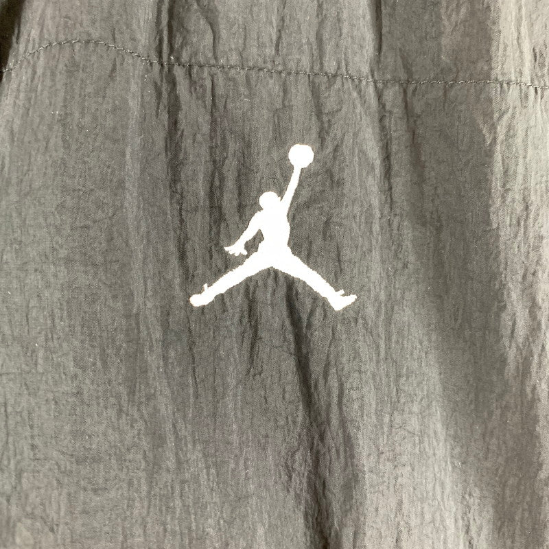 【中古品】【メンズ】 NIKE ナイキ FD8629 JORDAN NYLON BEST ジョーダンナイロンベスト 半分フリース 148-261009-ny-13-fuzh サイズ：M カラー：ブラウン ブラック 万代Net店