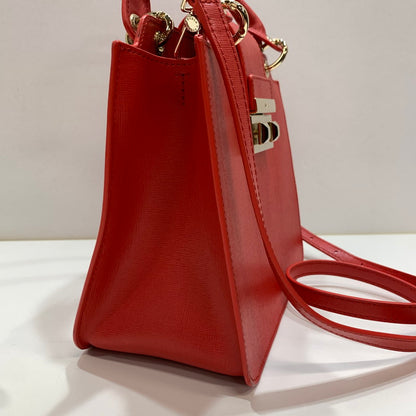 【中古品】【レディース】 FURLA フルラ ベラ サッチェル 2WAY BAG ショルダー 保存袋付属 カバン 188-261009-ny-02-fuzh カラー：レット 万代Net店