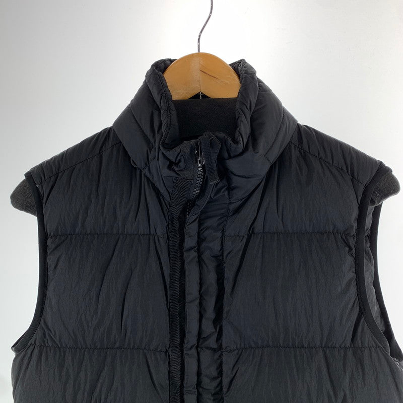 【中古品】【メンズ】 STONE ISLAND ストーンアイランド 6715G0223 DOWN FILLED PUFFER GILET ダウンベスト アウター 古着 140-261010-gm-35-fuzh サイズ：S カラー：ブラック 万代Net店