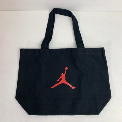 【中古美品】【メンズ】 NIKE ナイキ FD4810-061 WMNS AIR JORDAN 1 RETRO HIGH OG "SATIN BRED" ウィメンズ エアジョーダン 1 レトロ ハイ スニーカー 靴 160-261014-mh-06-fuzh サイズ：27.5cm カラー：レッド・ブラック 万代Net店