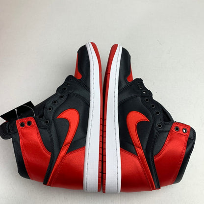 【中古美品】【メンズ】 NIKE ナイキ FD4810-061 WMNS AIR JORDAN 1 RETRO HIGH OG "SATIN BRED" ウィメンズ エアジョーダン 1 レトロ ハイ スニーカー 靴 160-261014-mh-06-fuzh サイズ：27.5cm カラー：レッド・ブラック 万代Net店