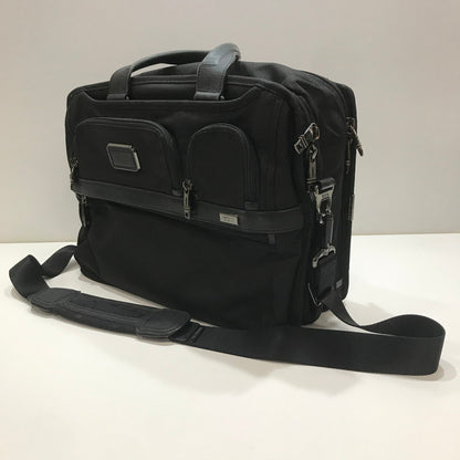 【中古品】【メンズ】 TUMI トゥミ ブリーフケース カバン BLACK バッグ かばん 鞄 ※スレ・使用感あり 188-261013-io-04-fuzh カラー：ブラック 万代Net店