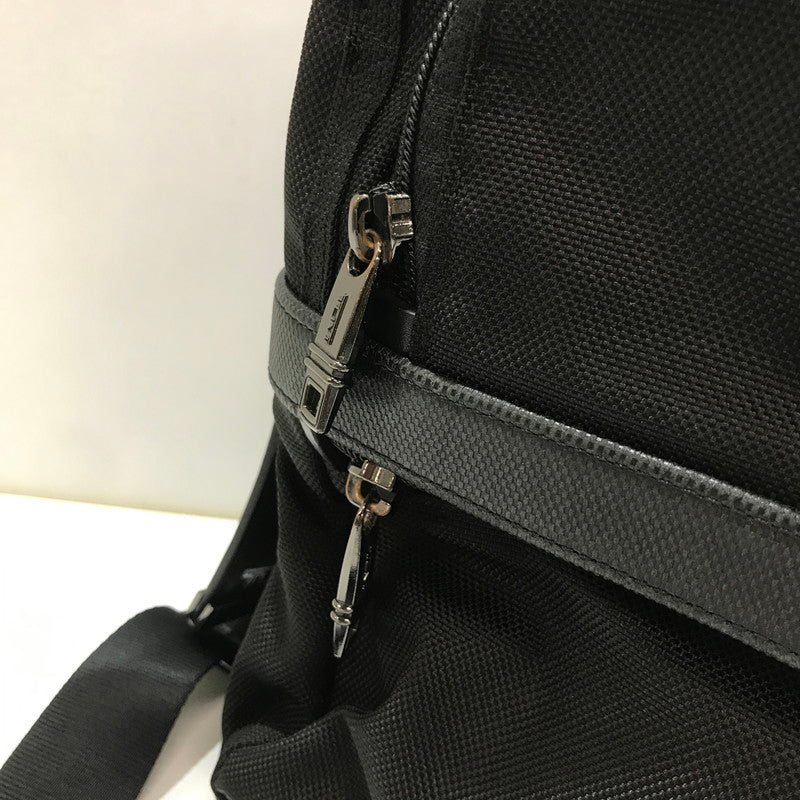 【中古品】【メンズ】 TUMI トゥミ ブリーフケース カバン BLACK バッグ かばん 鞄 ※スレ・使用感あり 188-261013-io-04-fuzh カラー：ブラック 万代Net店