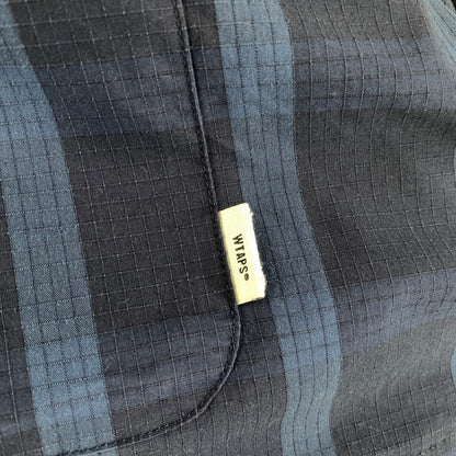 【中古品】【メンズ】 WTAPS ダブルタップス 211GWDT-SHM01 21SS WCPO LS RIPSTOP COOL MAX ダブルシーピーオー ロングスリーブ シャツ クールマックス トップス 長袖 古着 142-261012-mh-13-fuzh サイズ：02 カラー：ネイビー・チェック 万代Net店