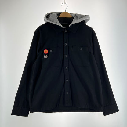 【中古品】【メンズ】 HUF ハフ OLYMPIA HOODED OVERSHIRT 缶バッジ付 ×2 オリンピア フーデッド オーバーシャツ 142-261015-ny-11-fuzh サイズ：L カラー：ブラック グレー 万代Net店