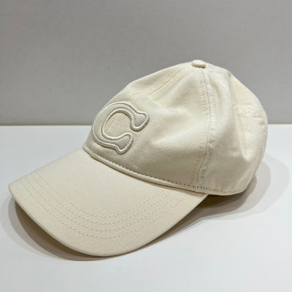 【中古品】【メンズ/レディース】 COACH コーチ CCN89 SCULPTED C BASEBALL CAP シグネチャー パッチ ベースボール キャップ 183-261015-ny-01-fuzh サイズ：O/S カラー：ベージュ 万代Net店