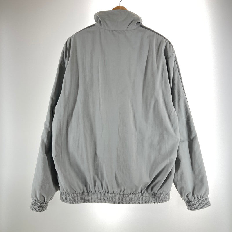 【中古品】【メンズ】 ADIDAS アディダス JD0436 ナイロンジャケット カラーLIGHTGRAY SIZE:2XL　※汚れ有 148-261016-ky-05-fuzh 万代Net店