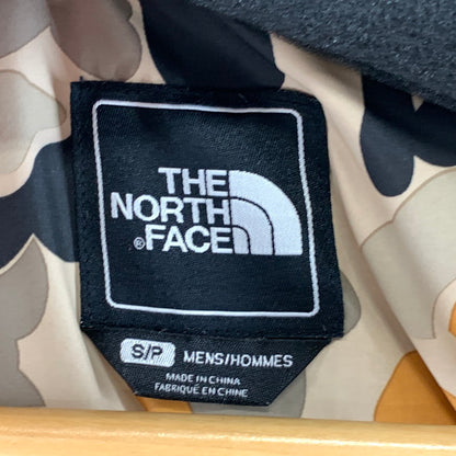 【中古品】【メンズ】 THE NORTH FACE ザ・ノースフェイス×TIMBERLAND ティンバーランド NF0A3LHX NUPTSE JACKET ヌプシジャケット ダウンジャケット 144-261017-gm-04-fuzh サイズ：S カラー：ブラック ベージュ 万代Net店