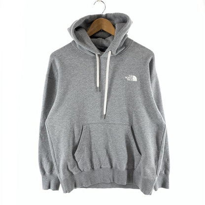 【中古品】【メンズ】 THE NORTH FACE ザ・ノースフェイス パーカー NT62333 フーディー 古着 144-261018-gm-33-fuzh サイズ：S カラー：グレー 万代Net店