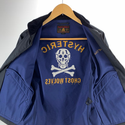 【中古品】【メンズ】 HYSTERIC GLAMOUR ヒステリックグラマー GHOST WOLVES刺繍ラウンドカラージャケット 140-261018-gm-34-fuzh サイズ：M カラー：ブラック 万代Net店