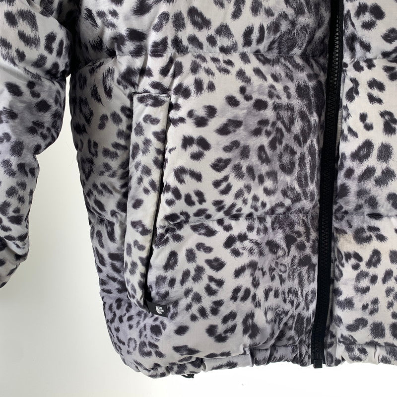 【中古品】【メンズ】 THE NORTH FACE ザ・ノースフェイス NOVELTY NUPTSE DOWN JACKET ダウンジャケット 韓国限定 ※汚れあり 144-261022-io-05-fuzh カラー：レオパード柄 万代Net店