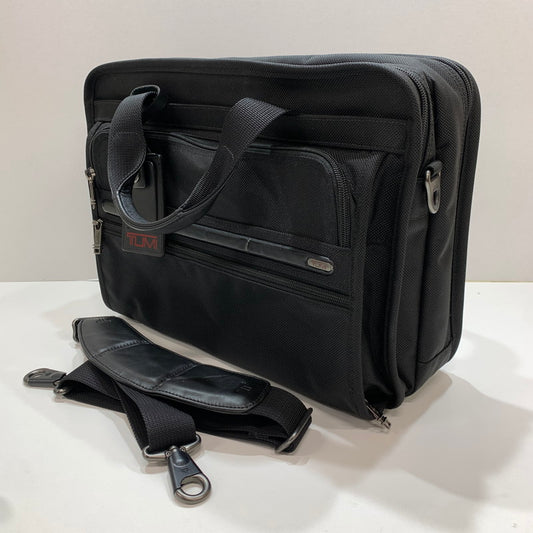 【中古品】【メンズ】 TUMI トゥミ ブリーフケース カバン バッグ かばん 鞄 BLACK ※使用感あり 188-261024-io-01-fuzh カラー：ブラック 万代Net店