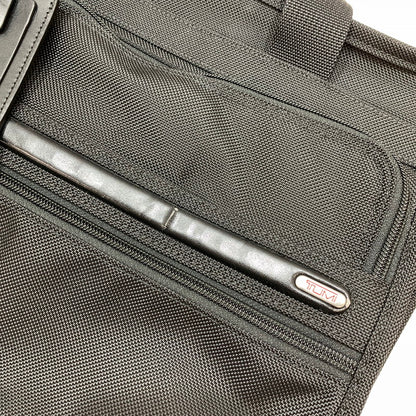 【中古品】【メンズ】 TUMI トゥミ ブリーフケース カバン バッグ かばん 鞄 BLACK ※使用感あり 188-261024-io-01-fuzh カラー：ブラック 万代Net店