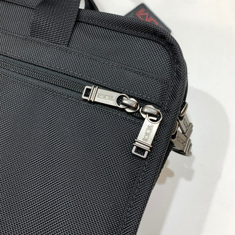 【中古品】【メンズ】 TUMI トゥミ ブリーフケース カバン バッグ かばん 鞄 BLACK ※使用感あり 188-261024-io-01-fuzh カラー：ブラック 万代Net店