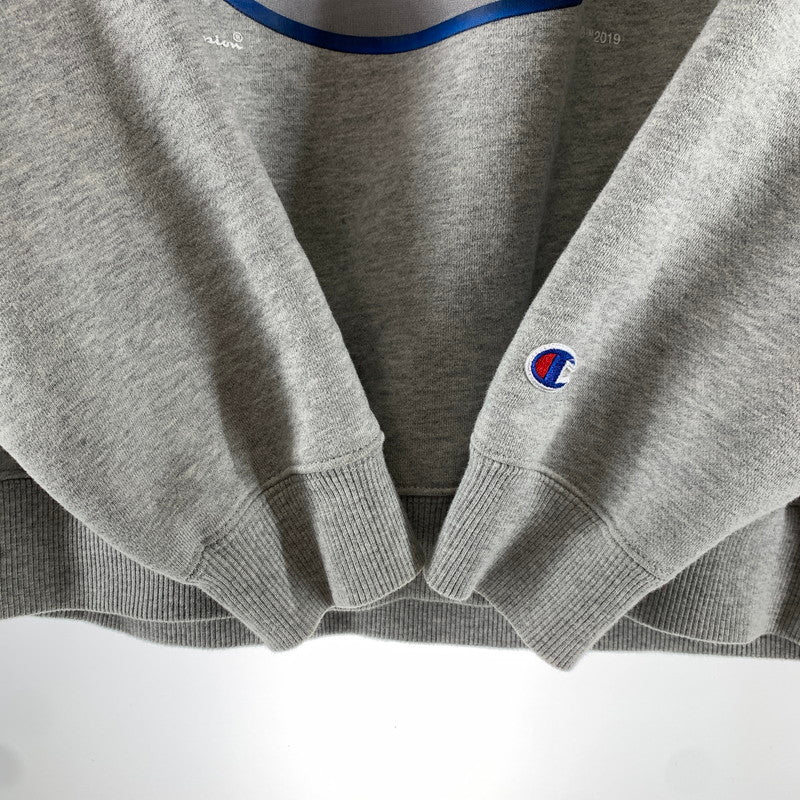 【中古品】【メンズ】 SUPREME シュプリーム×CHAMPION チャンピオン CHROME CREWNECK SWEATSHIRT クルーネック スウェットシャツ トレーナー GRAY ※汚れ・プリント一部剥がれあり 149-261024-io-03-fuzh サイズ：S カラー：グレー 万代Net店
