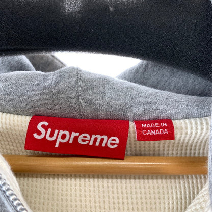 【中古品】【メンズ】 SUPREME シュプリーム ARC THERMAL LINED ZIP UP HOODED SWEATSHIRT フーディー パーカー スウェットシャツ GRAY ※汚れあり 149-261024-io-09-fuzh サイズ：M カラー：グレー 万代Net店