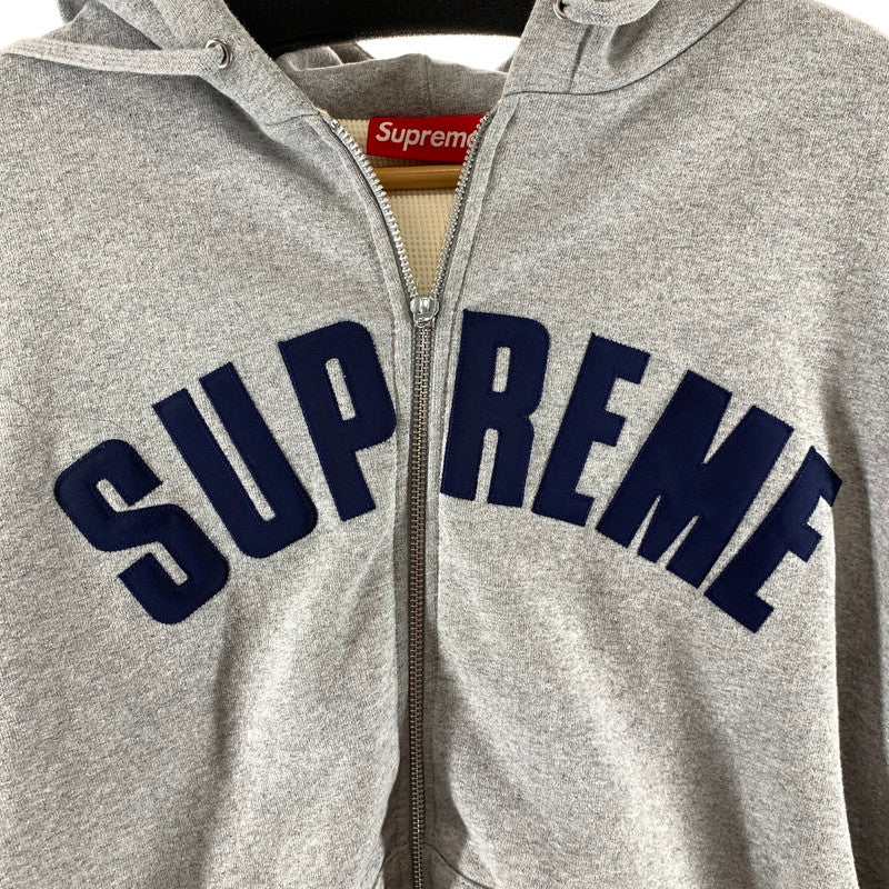 【中古品】【メンズ】 SUPREME シュプリーム ARC THERMAL LINED ZIP UP HOODED SWEATSHIRT フーディー パーカー スウェットシャツ GRAY ※汚れあり 149-261024-io-09-fuzh サイズ：M カラー：グレー 万代Net店