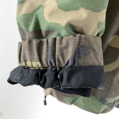 【中古品】【メンズ】 THE NORTH FAC ザ・ノース・フェイス NP61421 NOVELTY ZEUS TRICLIMATE JACKET トリクライメイトジャケット GREEN.カモフラ 3WAY インナー付 144-261024-io-08-fuzh サイズ：M カラー：グリーン.迷彩柄 万代Net店
