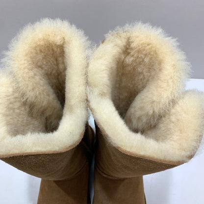 【中古品】【レディース】 UGG アグ 1873 BAILEY BUTTON TRIPLET 靴 ブーツ BROWN ボタン 本体のみ ※使用感あり 167-261028-io-12-fuzh サイズ：22cm カラー：ブラウン 万代Net店