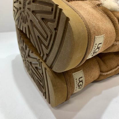 【中古品】【レディース】 UGG アグ 1873 BAILEY BUTTON TRIPLET 靴 ブーツ BROWN ボタン 本体のみ ※使用感あり 167-261028-io-12-fuzh サイズ：22cm カラー：ブラウン 万代Net店