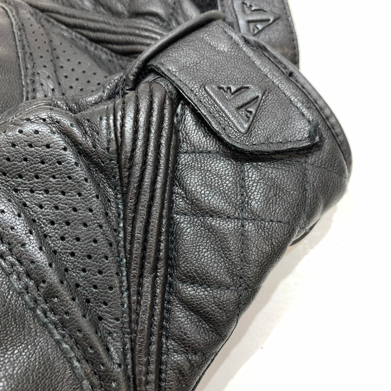 【中古品】【メンズ】 TRIUMPH トリンプ バイク グローブ 手袋BLACK ※使用感あり 208-261025-io-01-fuzh サイズ：F カラー：ブラック 万代Net店