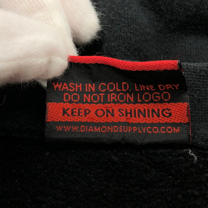 【現状渡し品】【メンズ】 diamond supply co ダイアモンドサプライ クルーネック グラフィック クラリティデザイン スウェット 長袖 トップス 147-240505-hn-04-fur サイズ：不明 カラー：ブラック 万代Net店